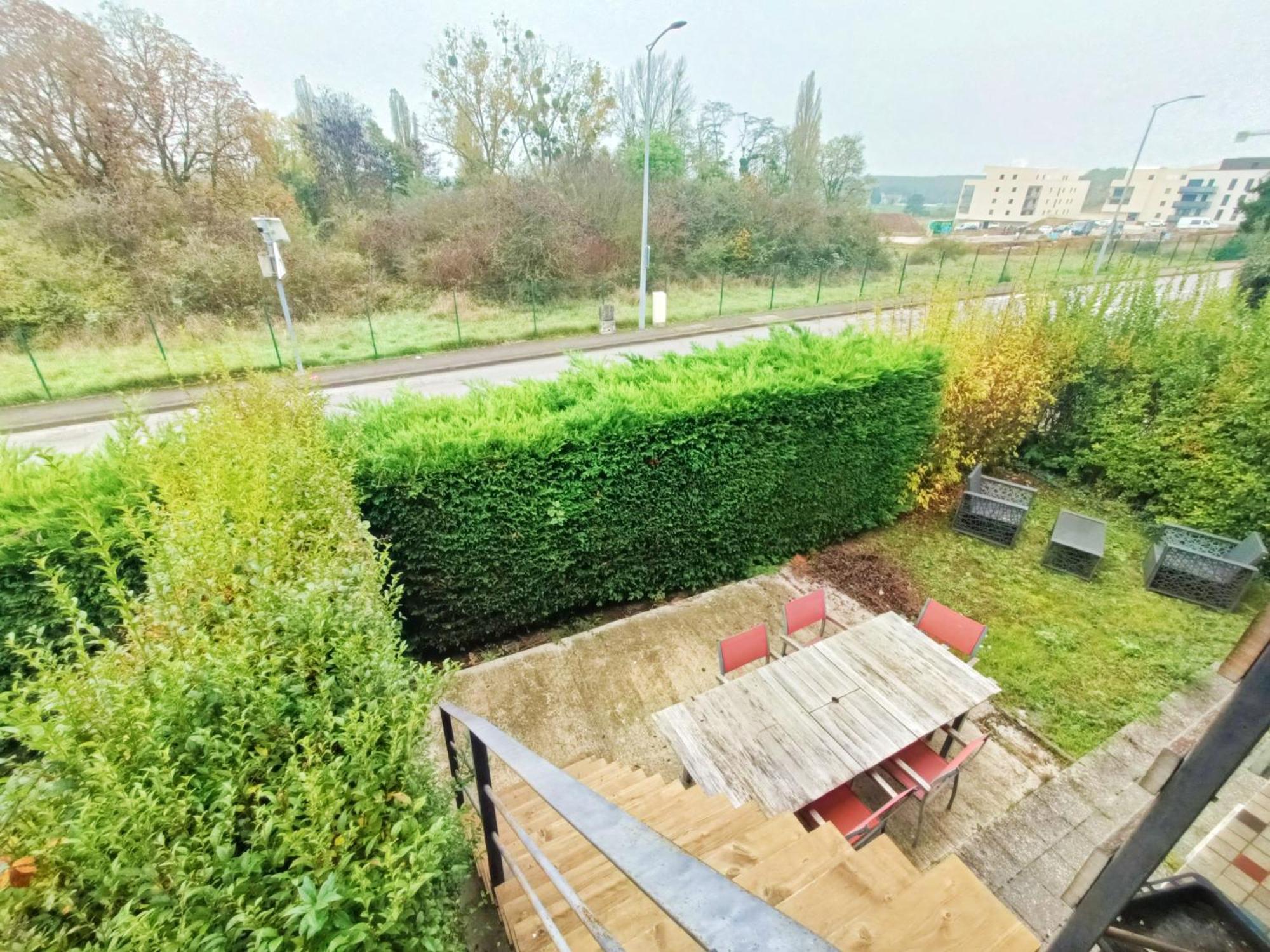 Maison Du Bonheur Montigny-les-Metz Exterior foto